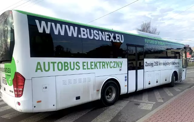 Autobus elektryczny był przez kilka dni testowany w gminie Działoszyce. Władze chcą go kupić, aby dowoził dzieci do szkół i przedszkoli.