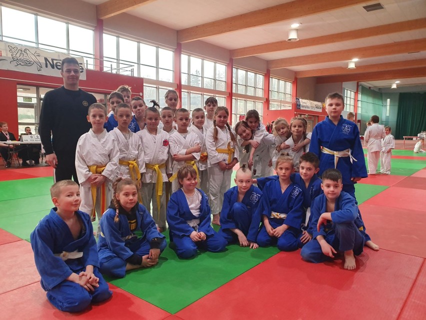 Młodzi zawodnicy Klubu Judo Samuraj Koszalin i UKS Tori...
