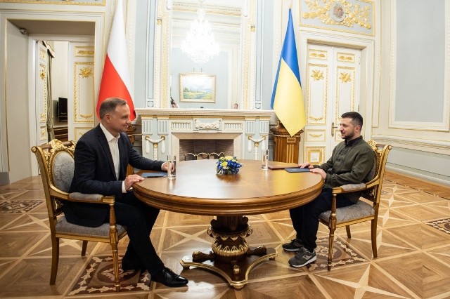 Prezydent Ukrainy Wołodymyr Zełenski przyjeżdża do Polski. Spotka się między innymi z Andrzejem Dudą.