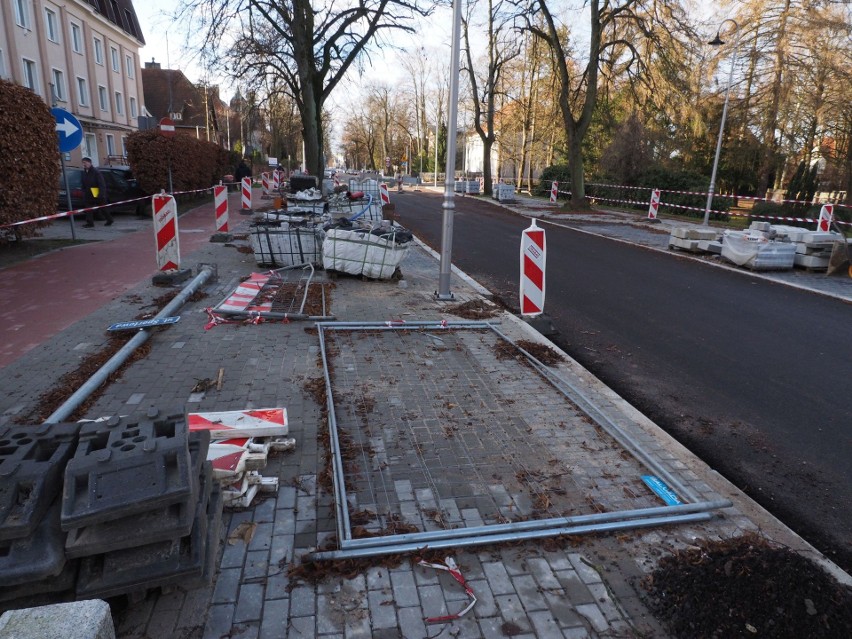 Ulica Piłsudskiego remontowana jest od marca 2021 roku....