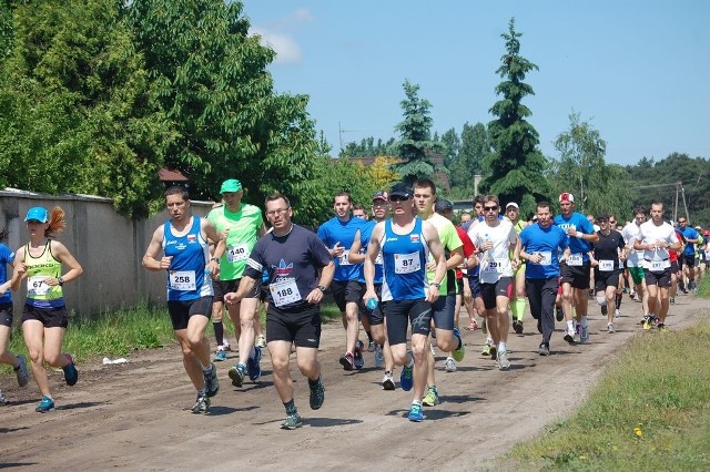 Wielu wśród biegaczy, którzy podjęli wyzwanie rzucone przez nakielskie stowarzyszenie, to reprezentanci różnych klubów