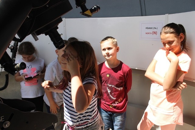 Dąbrowskie obserwatorium to bardzo atrakcyjne miejsce nie tylko dla dzieci