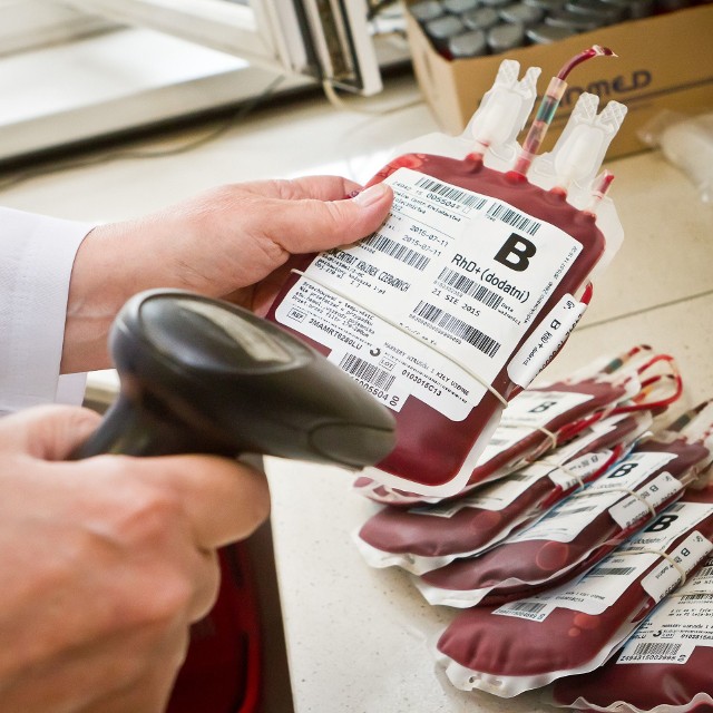 Zapotrzebowanie na krew jest zawsze - niezależnie od pory roku. Niezależnie od pory roku można też liczyć na honorowych krwiodawców.