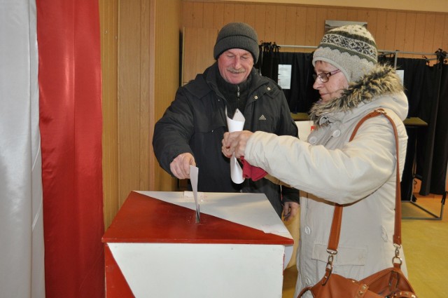 Głosują mieszkańcy w Szczecinku