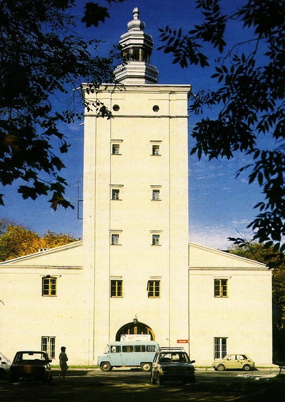 Muzeum Południowego Podlasia. Historia w obiektywie zespołu pałacowo-parkowego Radziwiłłów w Białej Podlaskiej. Unikatowe zdjęcia