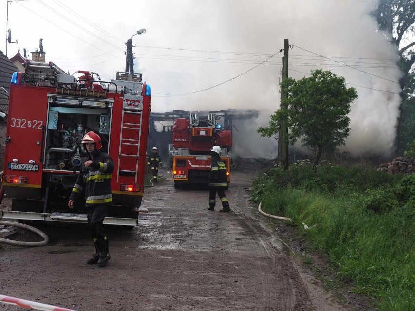 Do pożaru doszło około godziny 17 we wtorek w Konikowie. Od...