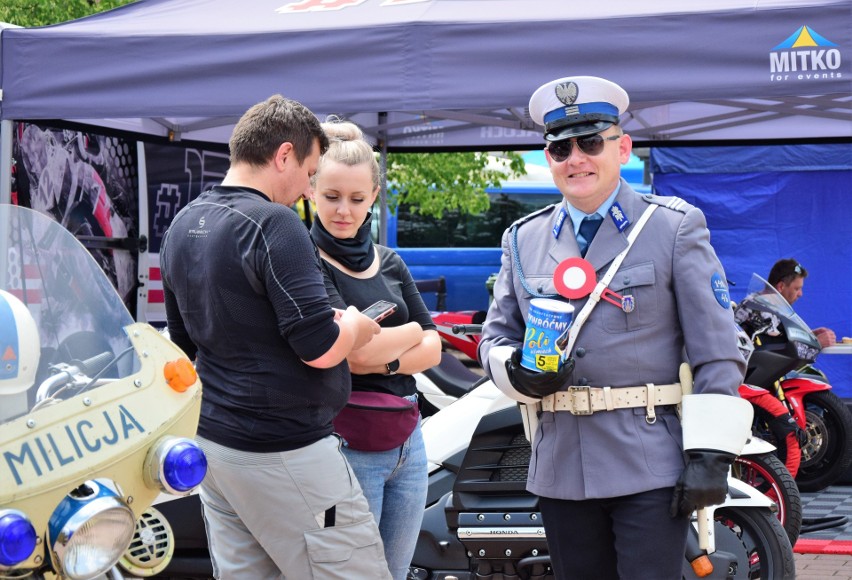 Piknik charytatywny w Tarnobrzegu z atrakcjami. Duże wsparcie dla 19-letniej Pauliny, która zbiera na bioniczną protezę. Zobacz zdjęcia 