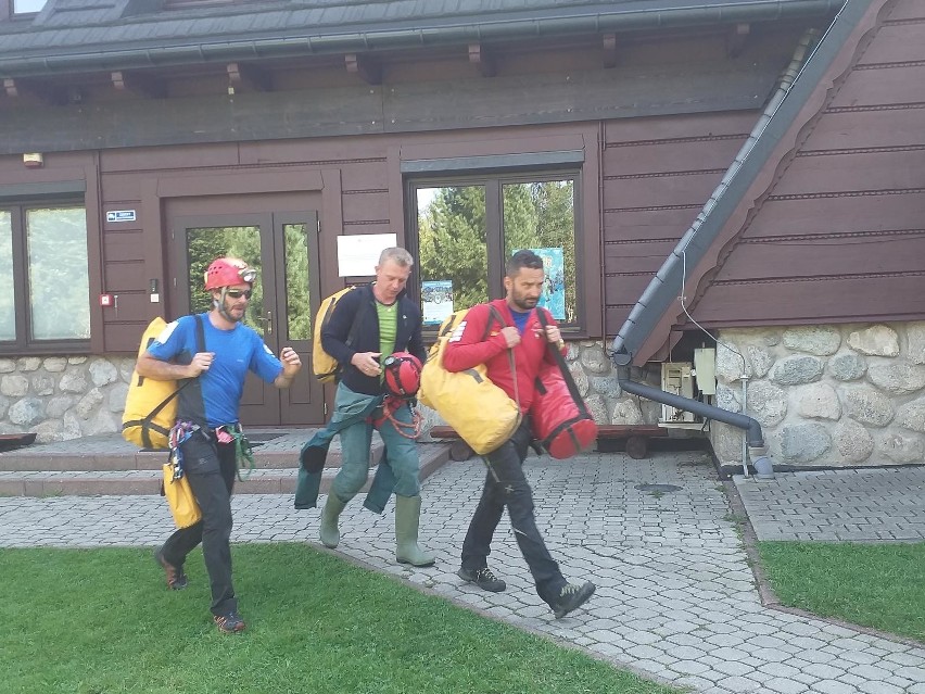 Akcja w Jaskini Wielkiej Śnieżnej. Ratownicy TOPR dotarli do ciał obu grotołazów