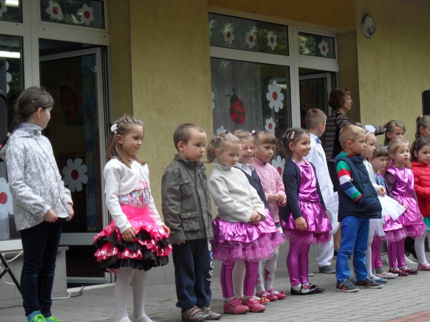 Festyn rodzinny w przedszkolu nr 4 w Myszkowie ZDJĘCIA