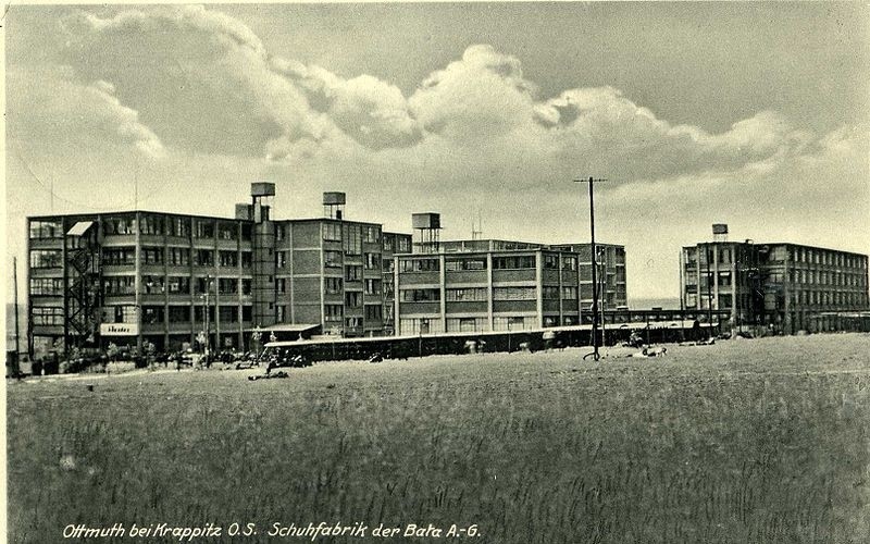 Pocztówka z widokiem na zakłady Bata w Ottmuth w latach 30.