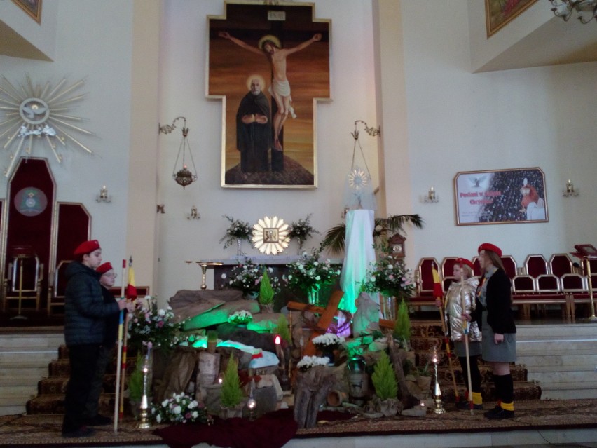 Grób Pański w kościele świętego Brata Alberta w Skarżysku. Zobacz zdjęcia