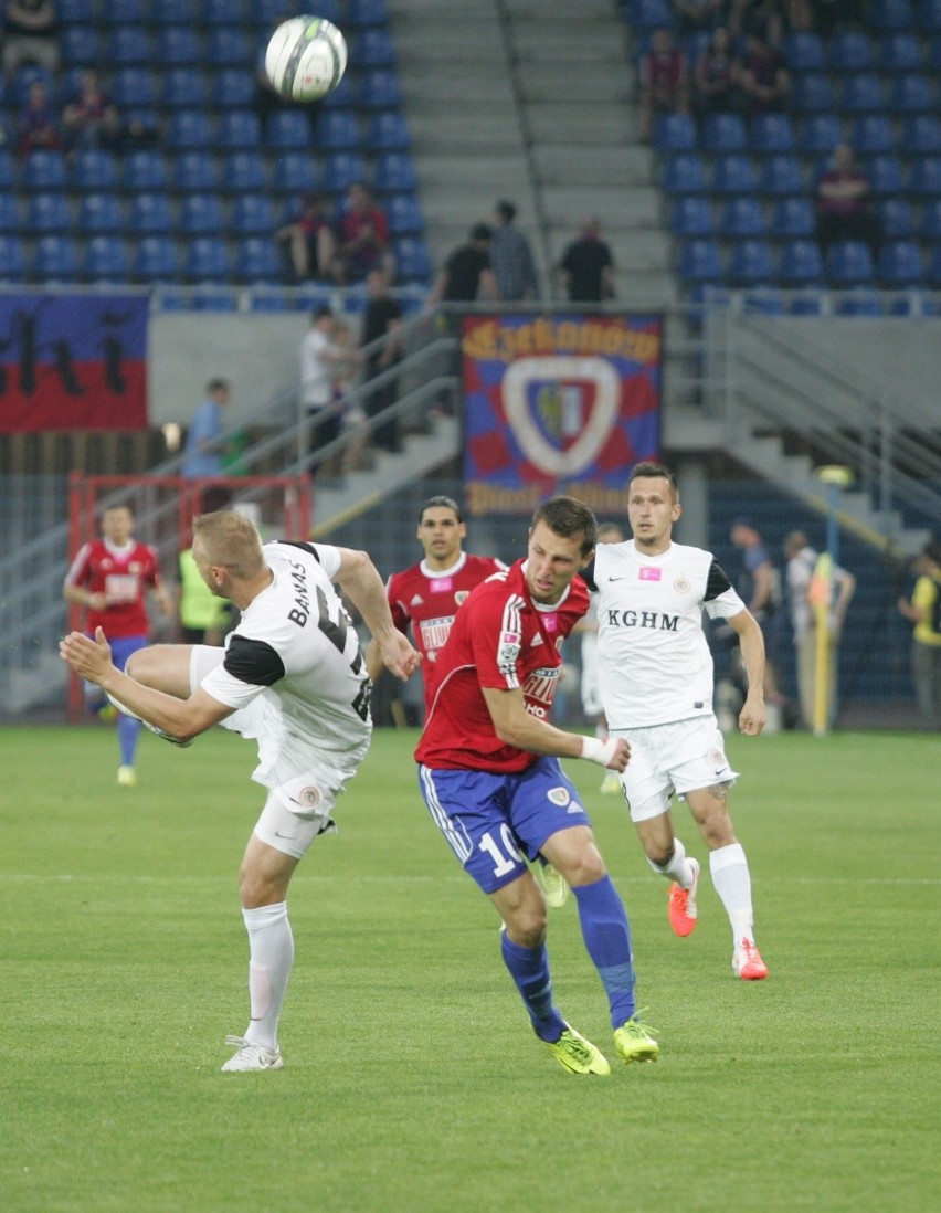 Piast – Zagłębie Lubin 2:0 [RELACJA + ZDJĘCIA + OPINIE] Piast się utrzymał, Zagłębie spadek