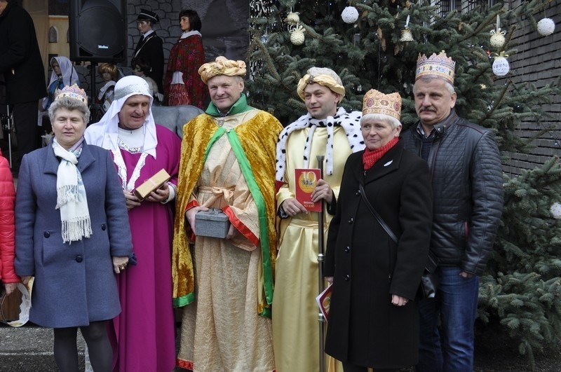 W Objawienie Pańskie Orszak Trzech Króli we Włosienicy [ZDJĘCIA]