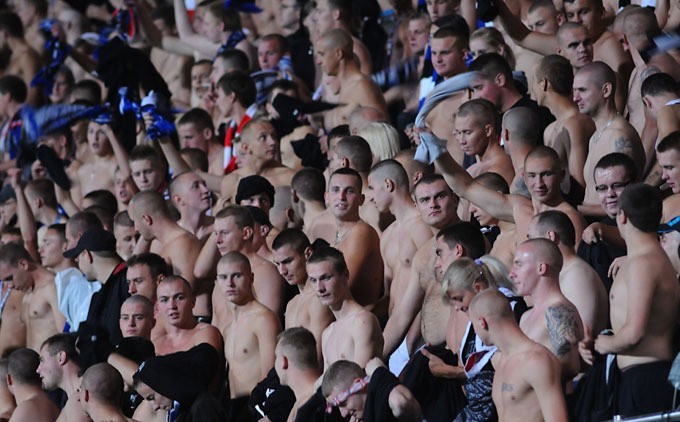 Fotoreportaż z meczu i zadymy na stadionie