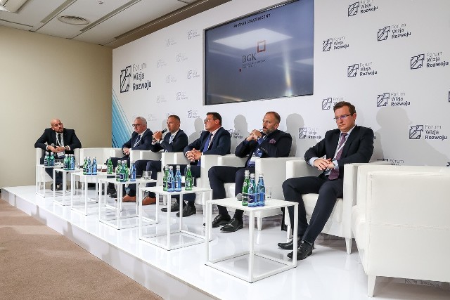 Forum Wizja Rozwoju. Prezesi polskich portów rozmawiali o inwestycjach i offshore