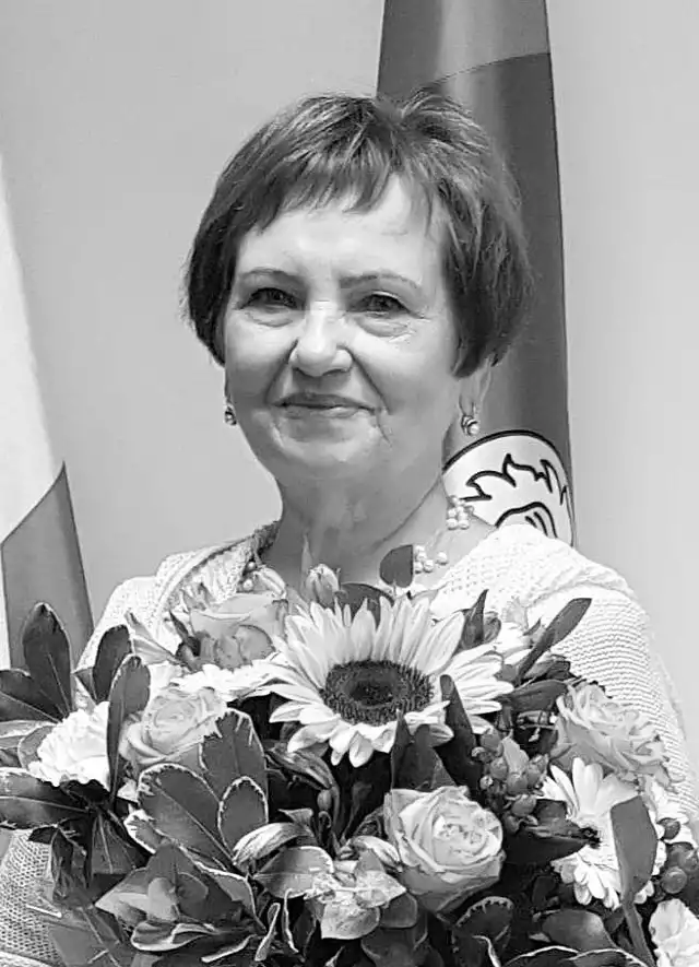 Elżbieta Zalewska, wieloletnia sekretarz Urzędu Miasta i Gminy w Nowym Mieście nad Pilicą zmarła w niedzielę 6 listopada, miała 71 lat.
