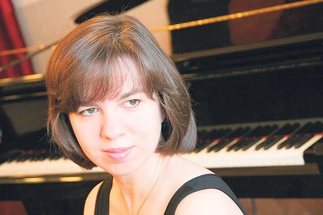 Pianistka Joanna Marcinkowska w 2008 roku na płycie Polskich Nagrań rewelacyjnie wykonała wirtuozowskie transkrypcje muzyki baletów Czajkowskiego. 