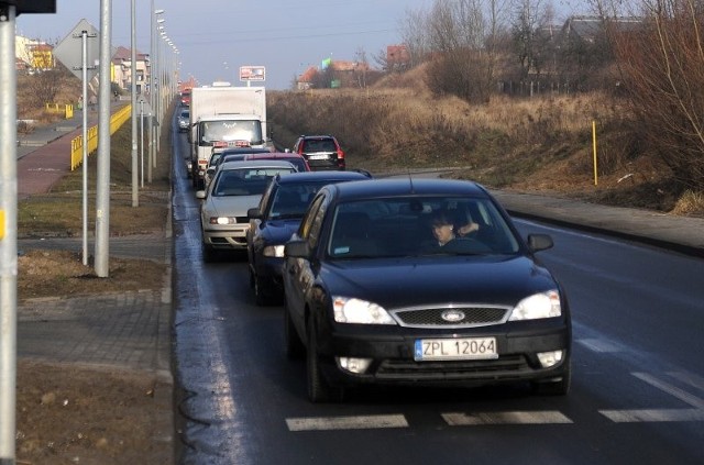 Eksperci ZDiTM twierdzą, że sygnalizacja działa tu optymalnie.