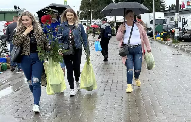 Zobaczcie na kolejnych slajdach co działo się w sobotę 2 września  na giełdzie w Sandomierzu>>>