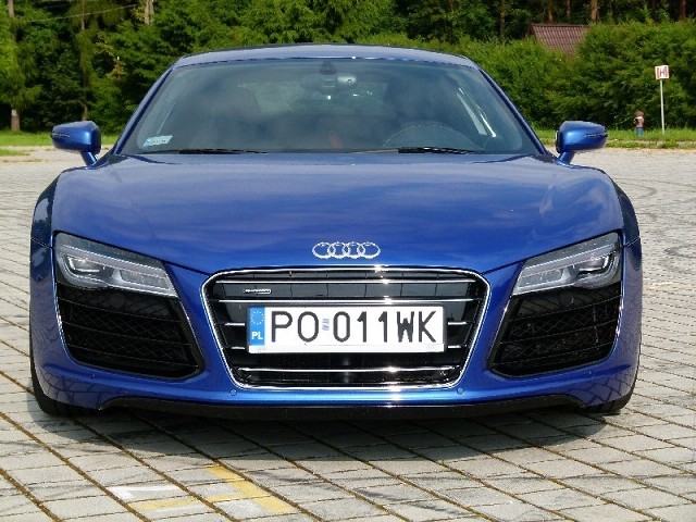 Audi R8