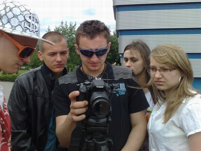 Rafał realizuje swoją największą pasję. Niedawno nagrywał film dla Stowarzyszenia Centrum Młodzieży Arka.