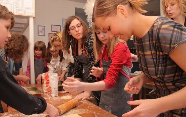 W MammaLeo organizowane są warsztaty dla dzieci, między innymi kulinarne, które cieszą się bardzo dużym powodzeniem wśród małych kucharzy.
