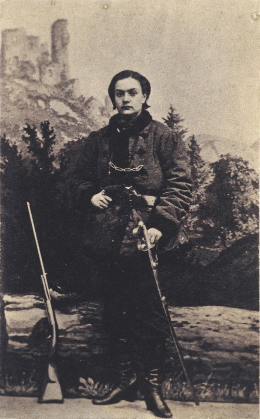 Anna Pustowójtówna w mundurze powstańczym, 1863 rok.