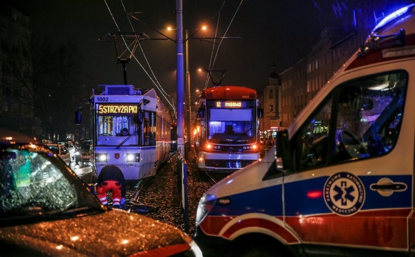 Śmiertelne potrącenie pieszego przez tramwaj w Gdańsku...