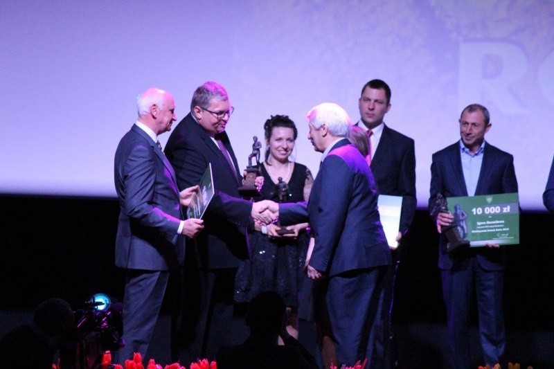 10 laureatów otrzymało tytuł Wielkopolskiego Rolnika Roku...