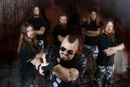 Sabaton - szwedzka gwiazda battle power metalu - grają od 10 lat. Tylko w 2007 r. dali 80 koncertów w 20 krajach, wystąpili na najważniejszych festiwalach w Europie.