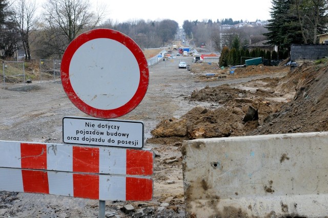 Wyjedziemy nową drogą ze Sławinka. Ratusz przeznaczył na inwestycję 500 tys. zł