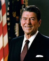 Ronald Reagan dzieli radnych