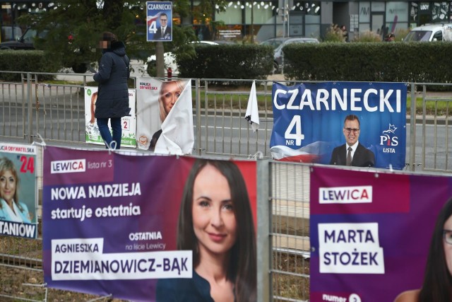 wybory parlamentarne 2019kampania wyborcza plakaty wyborcze na wroclawskich przystankachgazeta wroclawskapawe£ relikowski / polskapress