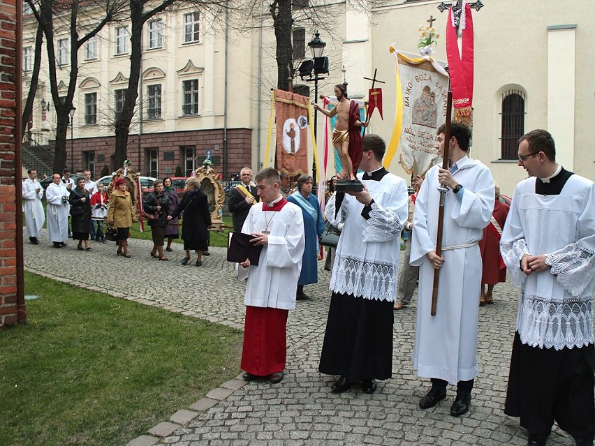 Procescja rezurekcyjna w Grudziądzu