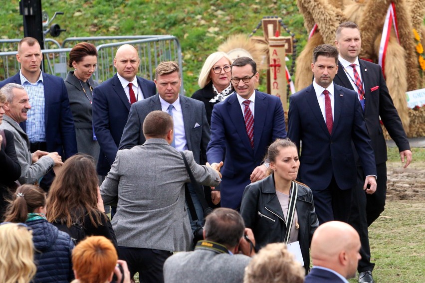 "Wdzięczni Polskiej Wsi" - święto rolników w Wąwolnicy. Premier Mateusz Morawiecki przybył z konkretną ofertą (ZDJĘCIA)