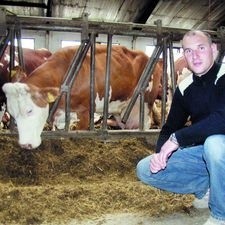 Tomasz Kraszewski jest już bardzo utytułowanym hodowcą bydła czerwono białego