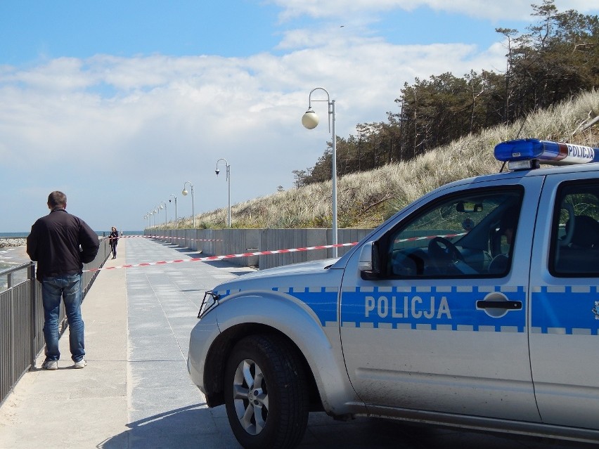 Topielec w Rowach. Na miejscu policja i prokurator. Trwają oględziny