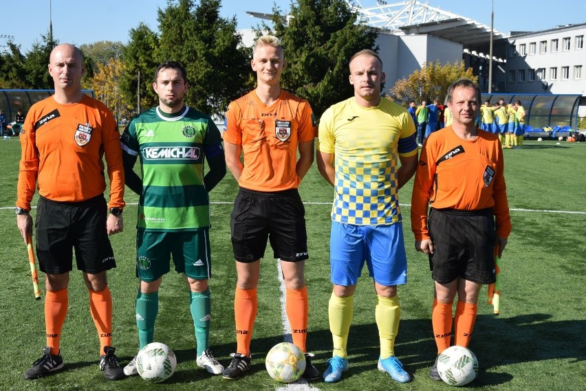 [ZDJĘCIA] Campeon.pl Liga Okręgowa. Szalony mecz w Radomiu - z 0:3 na 4:3! Centrum pokonało Mazowsze