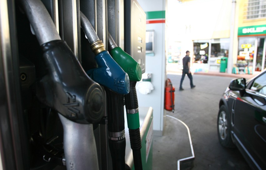 Aktualne ceny paliw w regionie (notowanie z 25.03). Podane...