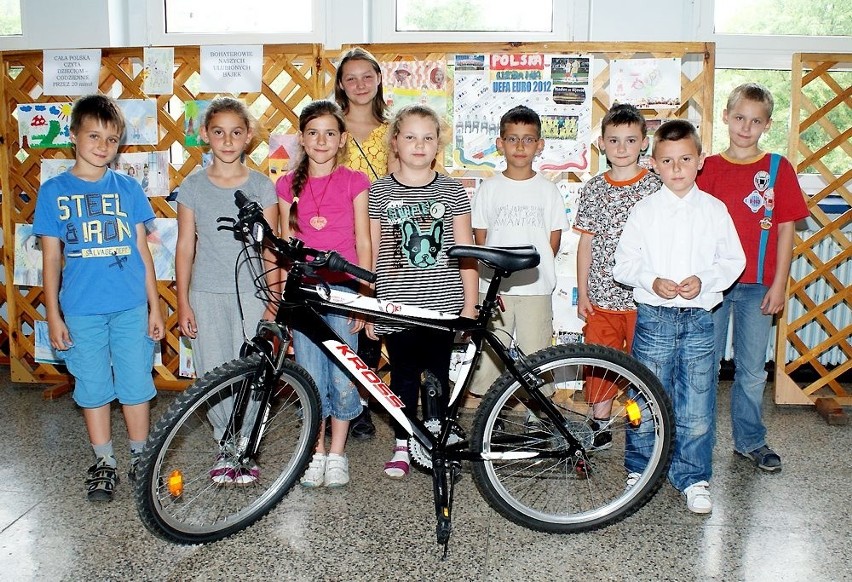 Inowrocław. W Szkole Podstawowej nr 6 losowali rower