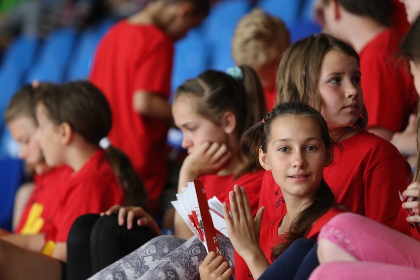 Piłka ręczna: Reprezentanci Polski trenowali z dziećmi w...