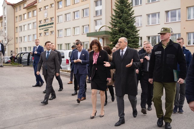 Ministrowie spraw zagranicznych kilku państw, m.in. Polski i Ukrainy, odwiedzili komendę BiOSG w Przemyślu. Zapoznawali się z sytuacją na granicy polsko-ukraińskiej.
