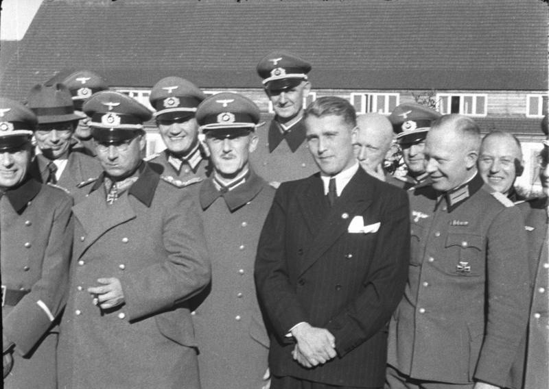 Wernher von Braun na poligonie. Wiosna 1941