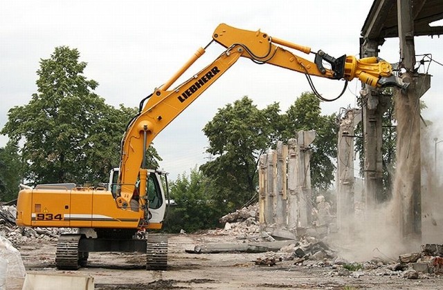 Nieco ponad tydzień temu warszawski gigant budowlany wygrał przetarg.