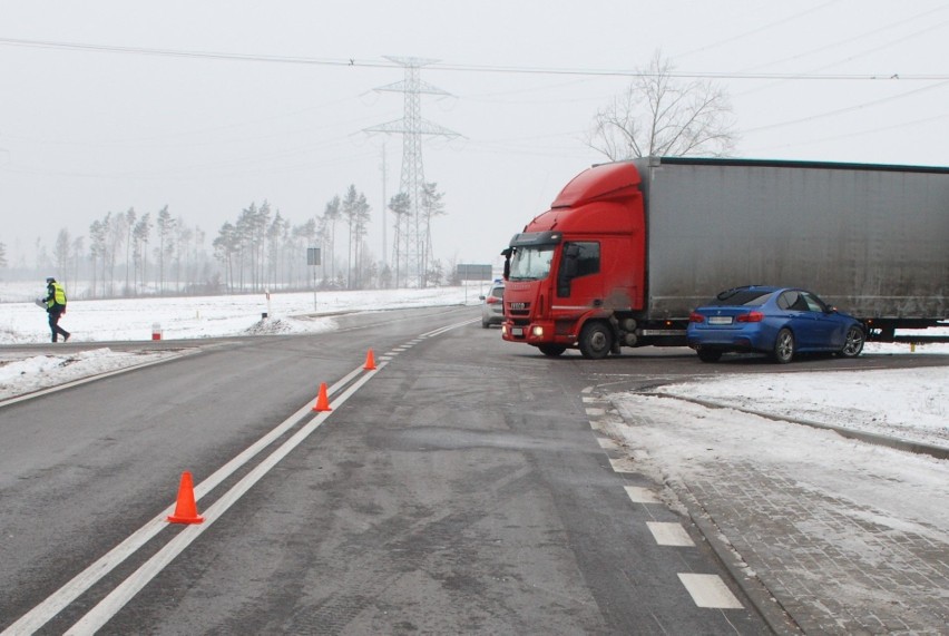 Policjanci zostali poinformowani o wypadku w Wygodzie....