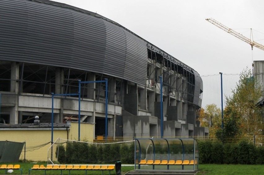 Trwa modernizacja stadionu miejskiego w Tychach [ZDJĘCIA, WIDEO]