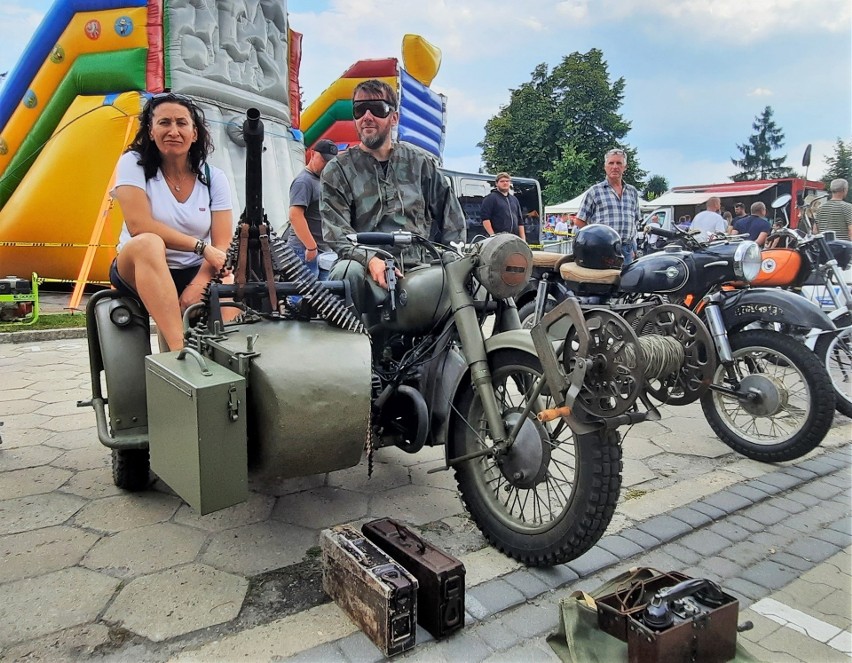 Grębów zaprasza w niedzielę na VI Zjazd Starych Motocykli PRL. Będzie dużo atrakcji i pokazów. Zobacz program imprezy na 31 lipca