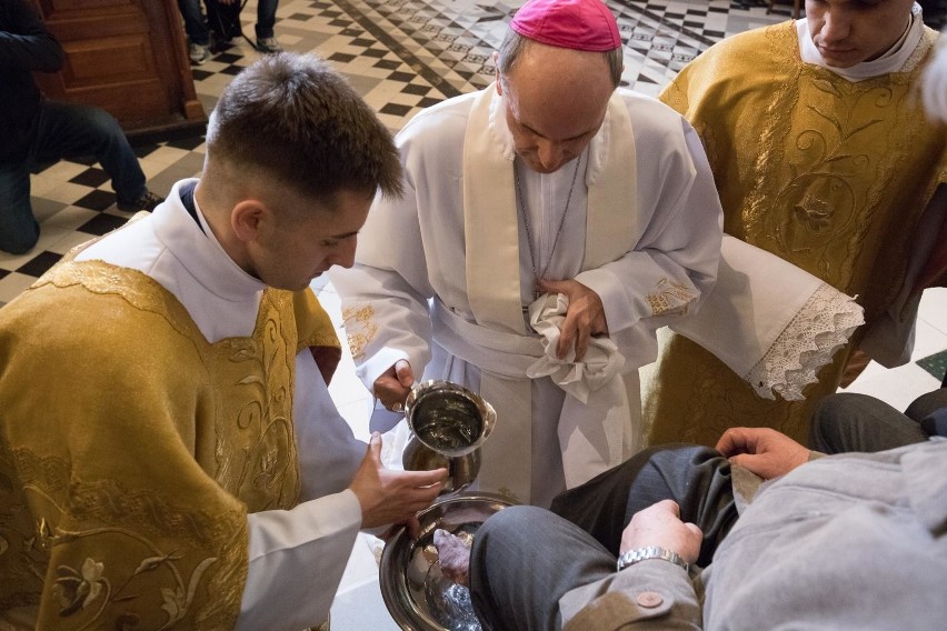 Msza Święta Wieczerzy Pańskiej nawiązuje do wydarzeń podczas...