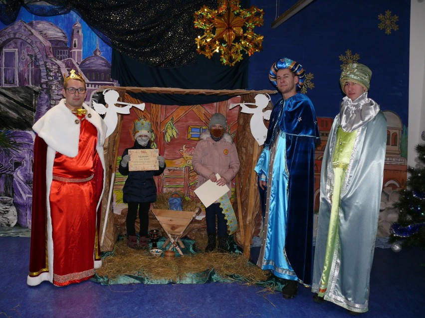 "Spacer orszakowy". Tak uczczono święto Trzech Króli w Nowinach. Zobaczcie zdjęcia