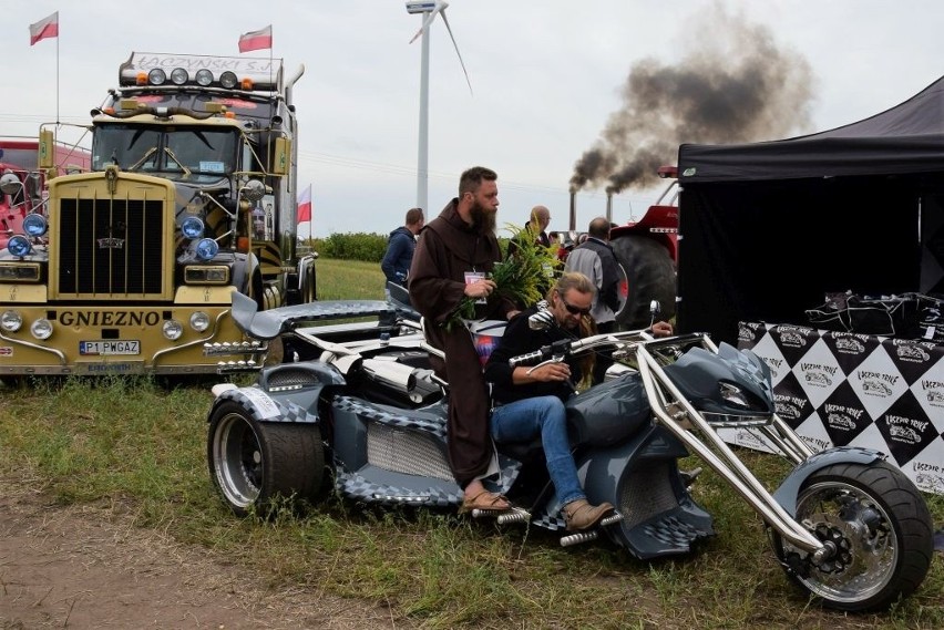 Sporo się działo w trakcie ósmej edycji Wyścigów Traktorów w...